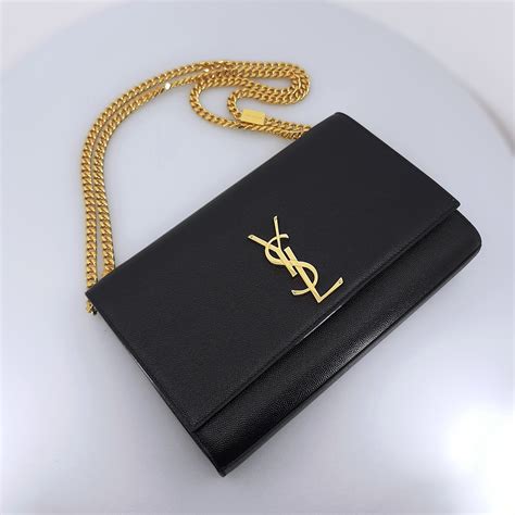 yves saint laurent táska